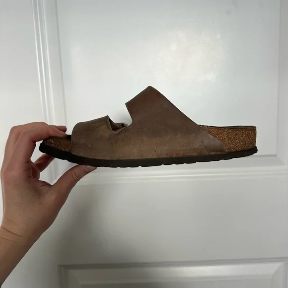 Birkenstock Arizona Leather Sandals in Stone Women’s Size 38 - Picture 5 of 7